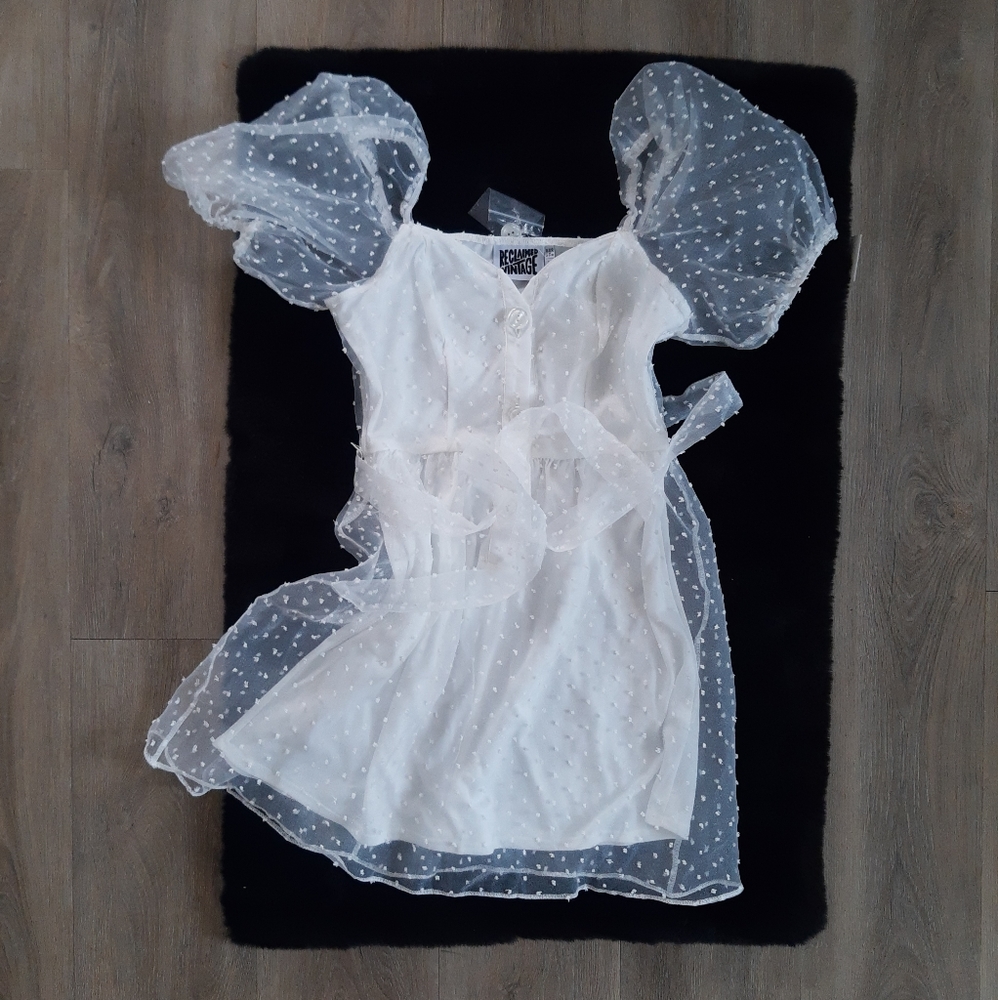 White dress 🤍🕊️